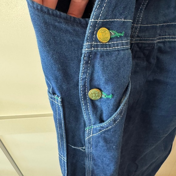 Liberty Overalls Denim Blue Bib Style Classic Workwear Zip Front Pockets 40 X 32 - Picture 3 of 16